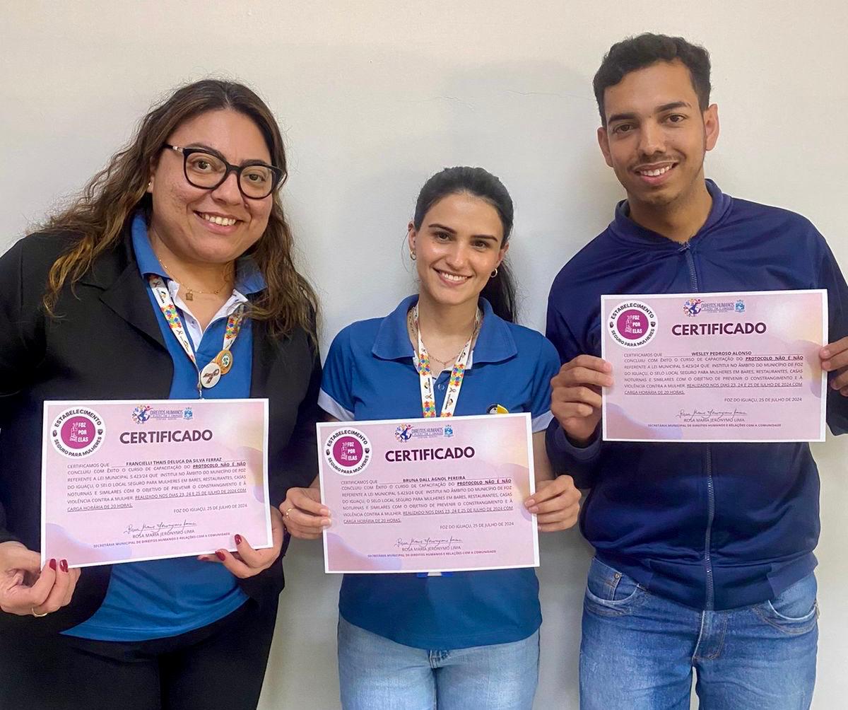 VISAC recebe o selo de Empresa Segura para as Mulheres e adesiva ônibus com o selo NÃO é NÃO